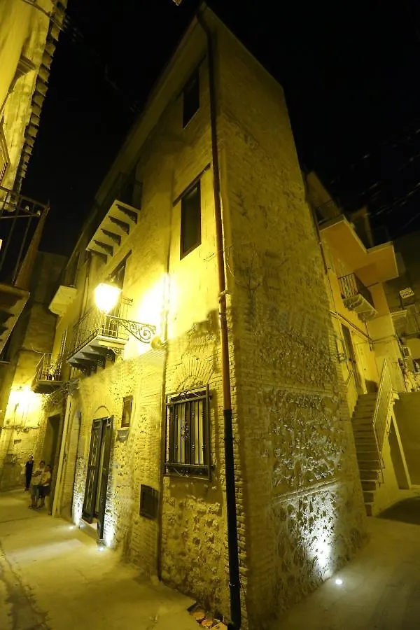 Antica Dimora Dell'Ammiraglio Aparthotel Licata